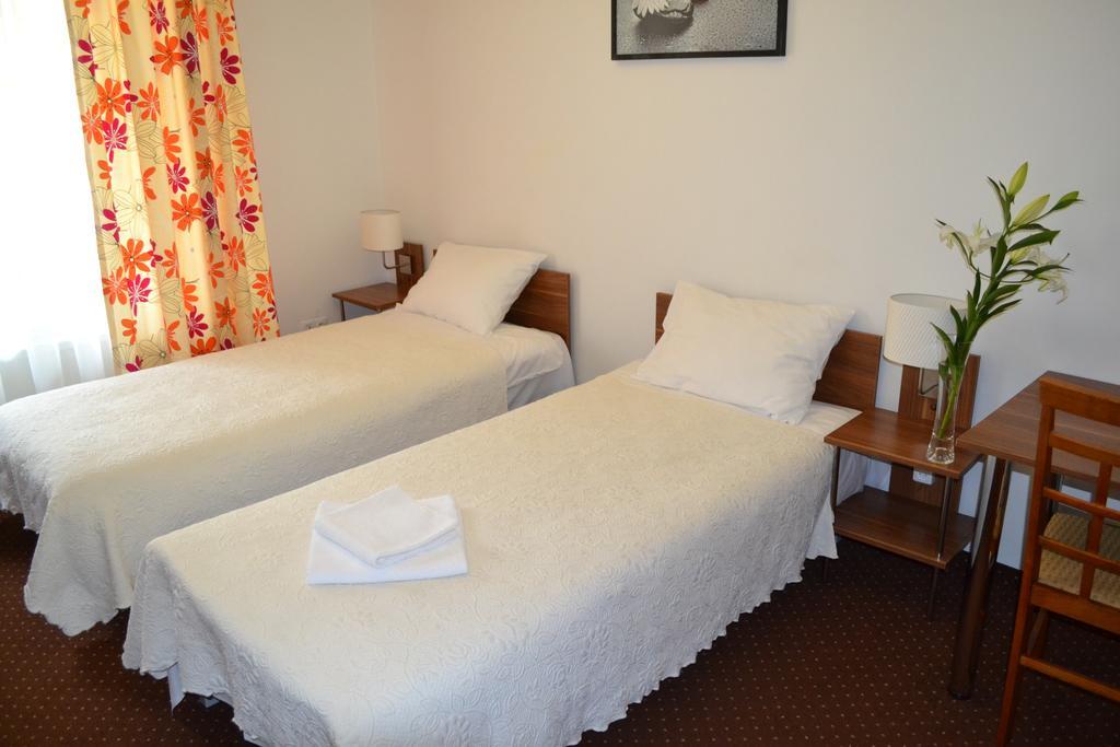 Hotel Kalinowy Sen à Varsovie Chambre photo