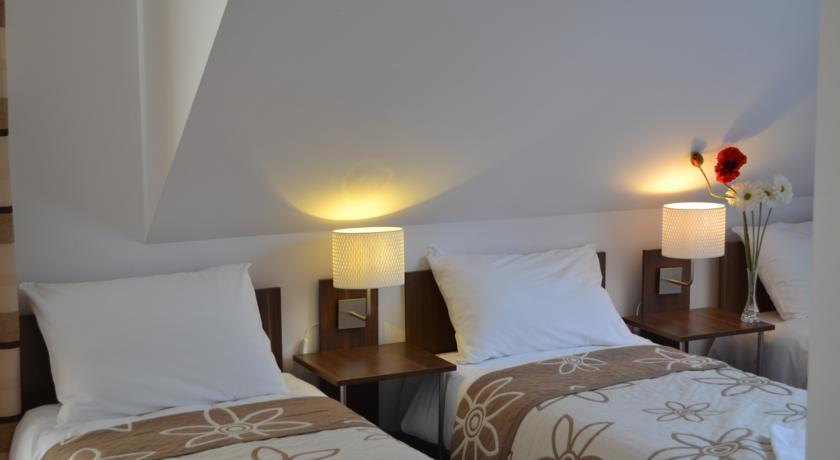 Hotel Kalinowy Sen à Varsovie Chambre photo