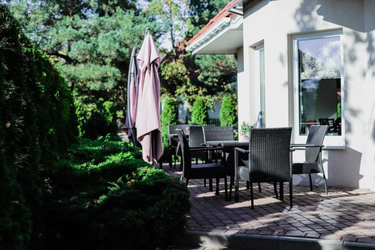 Hotel Kalinowy Sen à Varsovie Extérieur photo